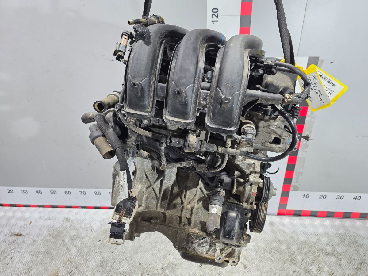 Двигатель HM01 Peugeot 208 1.2 Бензин