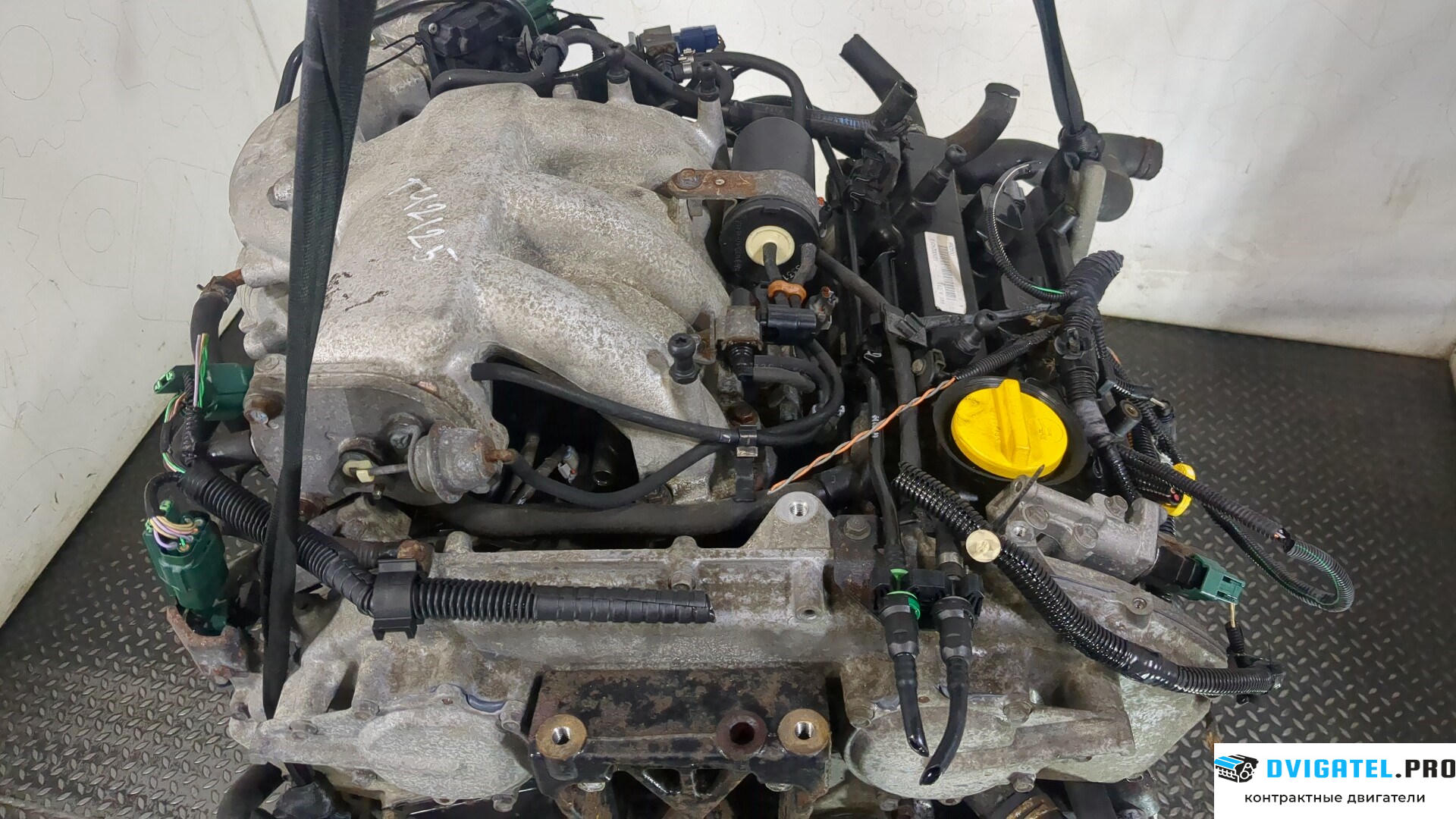 Двигатель Renault Espace 4 2002 - н.в. V4Y 711 3.5 л., Бензин, Инжектор, артикул 9098585