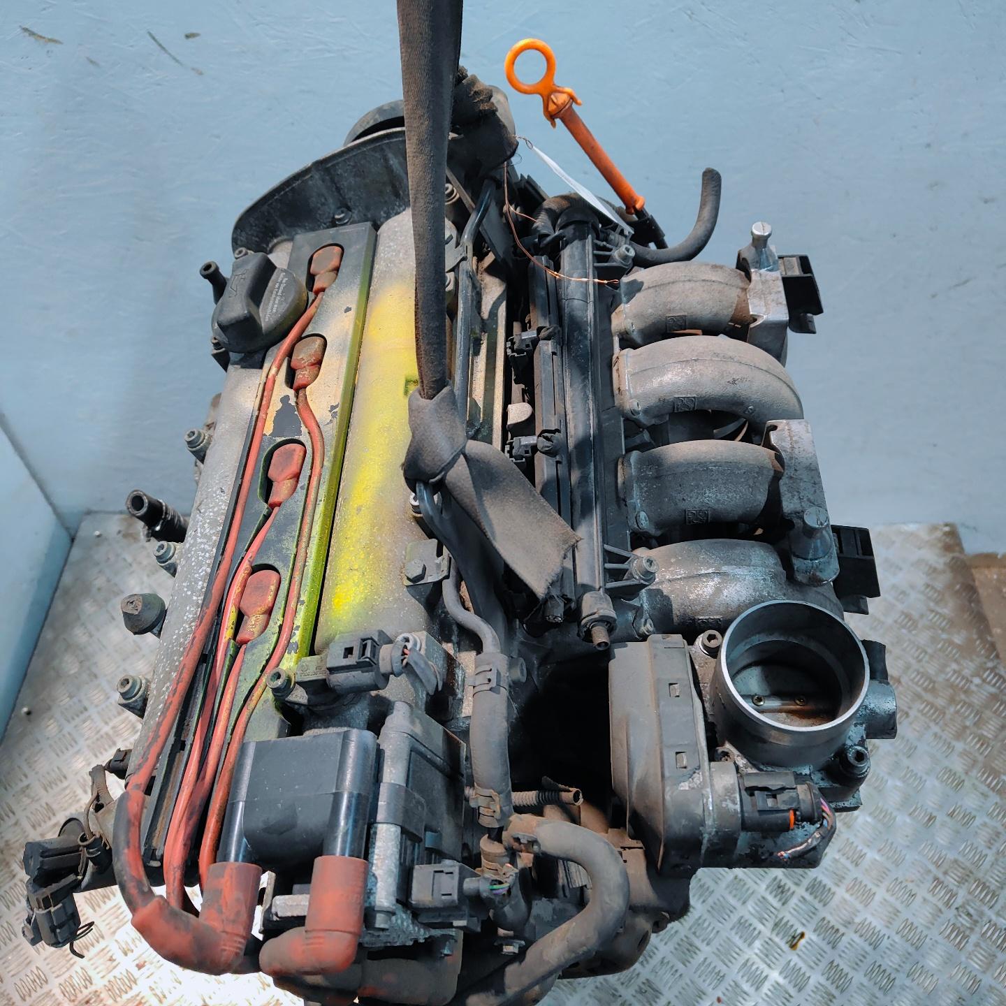 Двигатель AUS Volkswagen Golf 4 1.6 Бензин