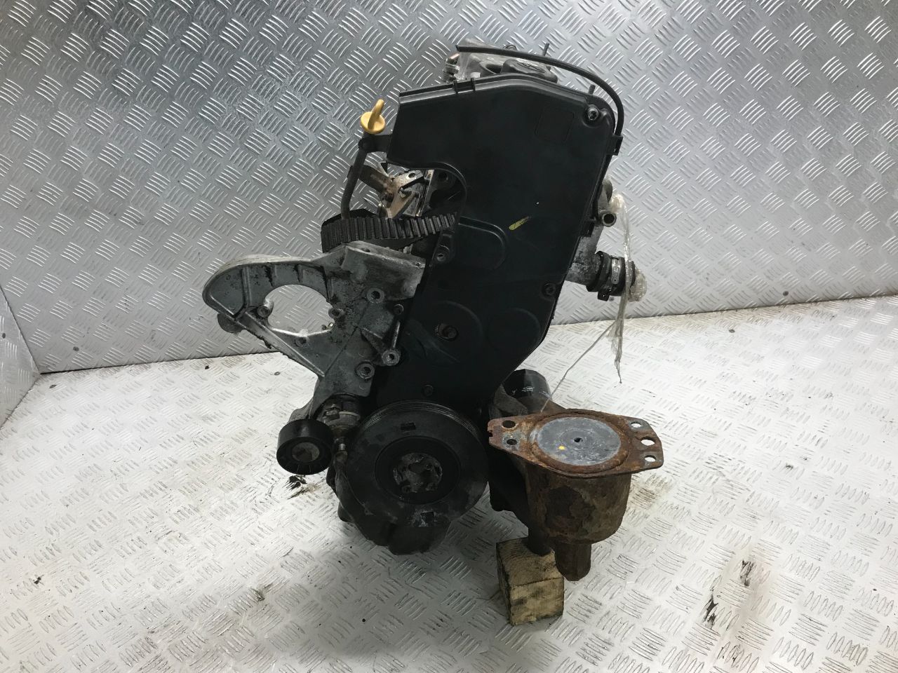 Двигатель 182B4000 Fiat Brava 1.9 Дизель
