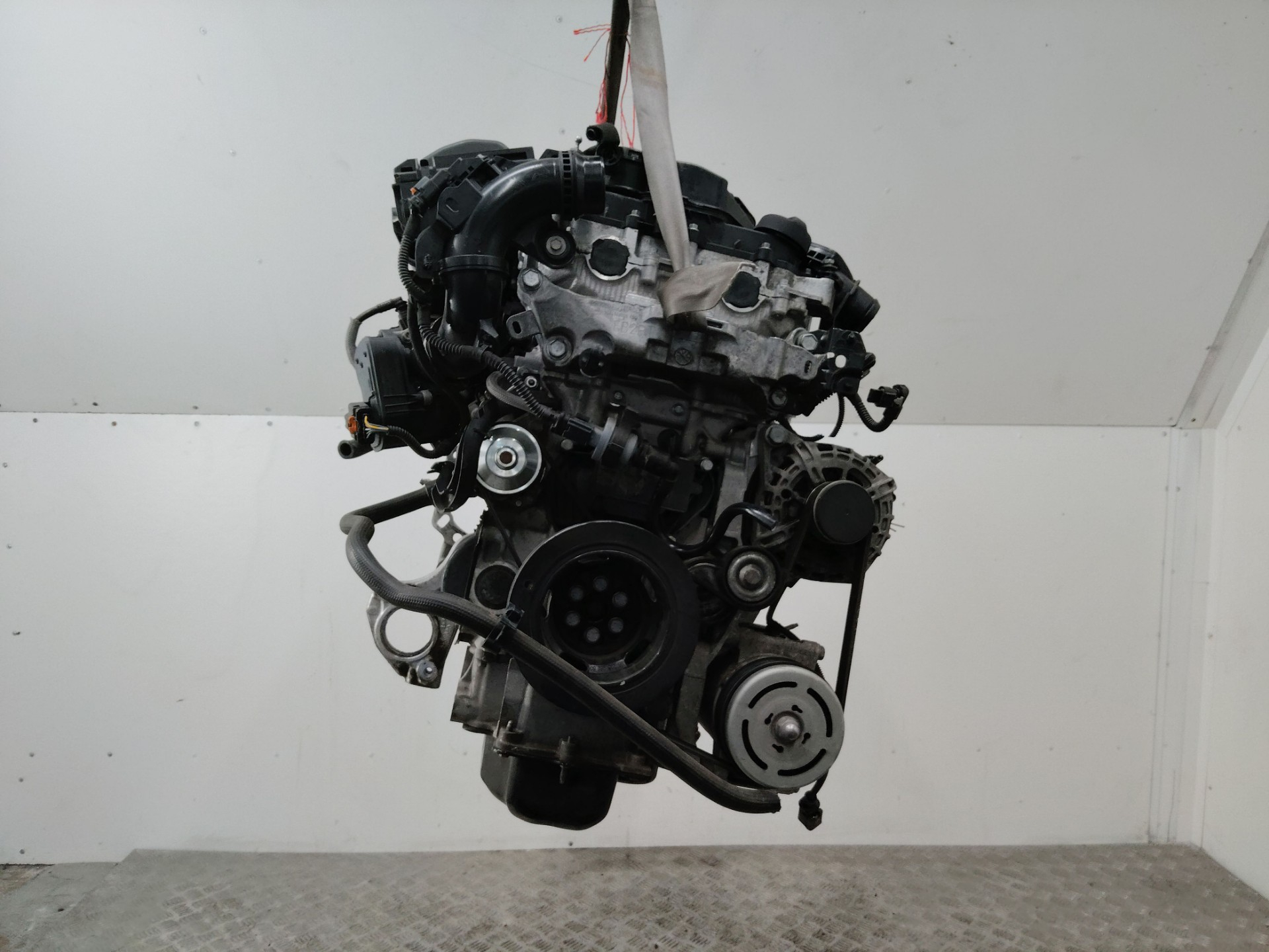 Двигатель PSA Peugeot 308 2 1.2 Бензин