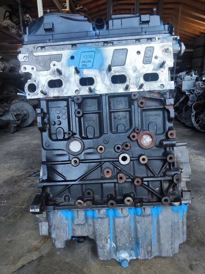 Двигатель CAA Volkswagen Multivan T5 restailing 2.0 Дизель