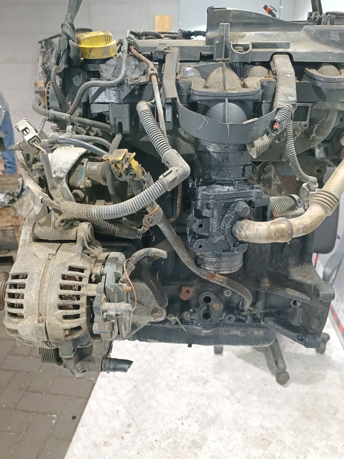 Двигатель g9u730 Renault Master 2 2.5 Дизель