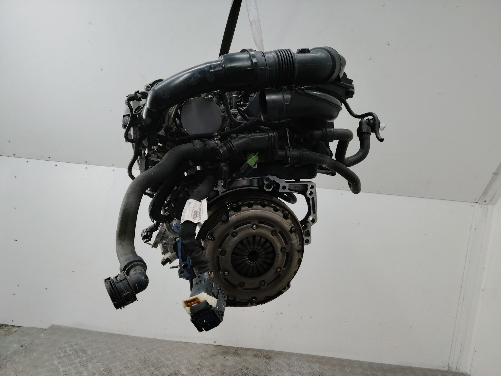 Двигатель HN05 Peugeot 208 1.2 Бензин