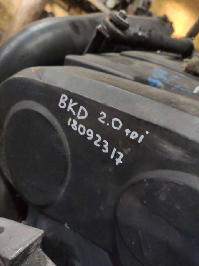 Двигатель bkd Volkswagen Passat B6 2.0 Дизель