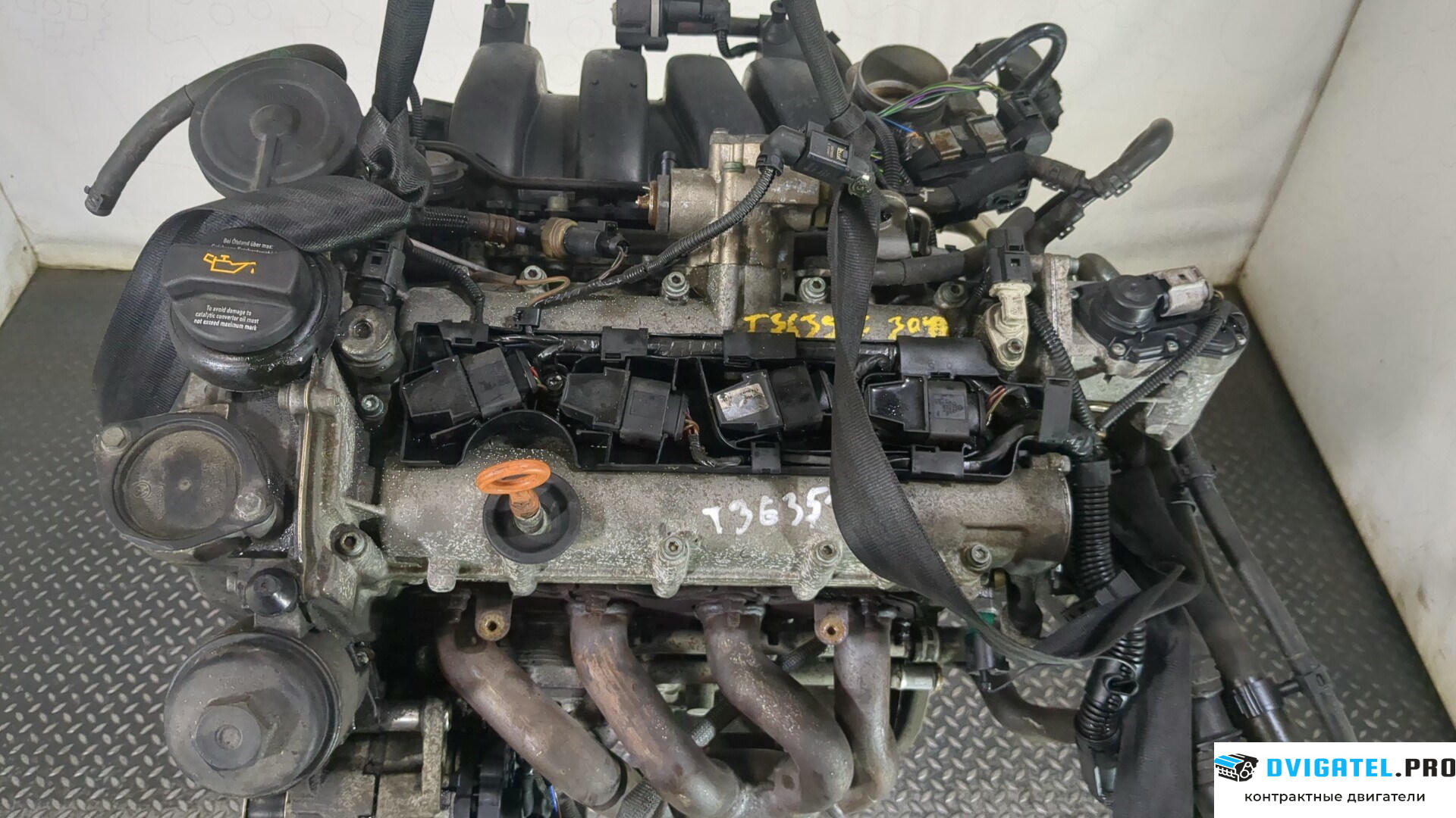 Двигатель Volkswagen Touran 2003 - 2006 BLF 1.6 л., Бензин, FSI, артикул 8586551