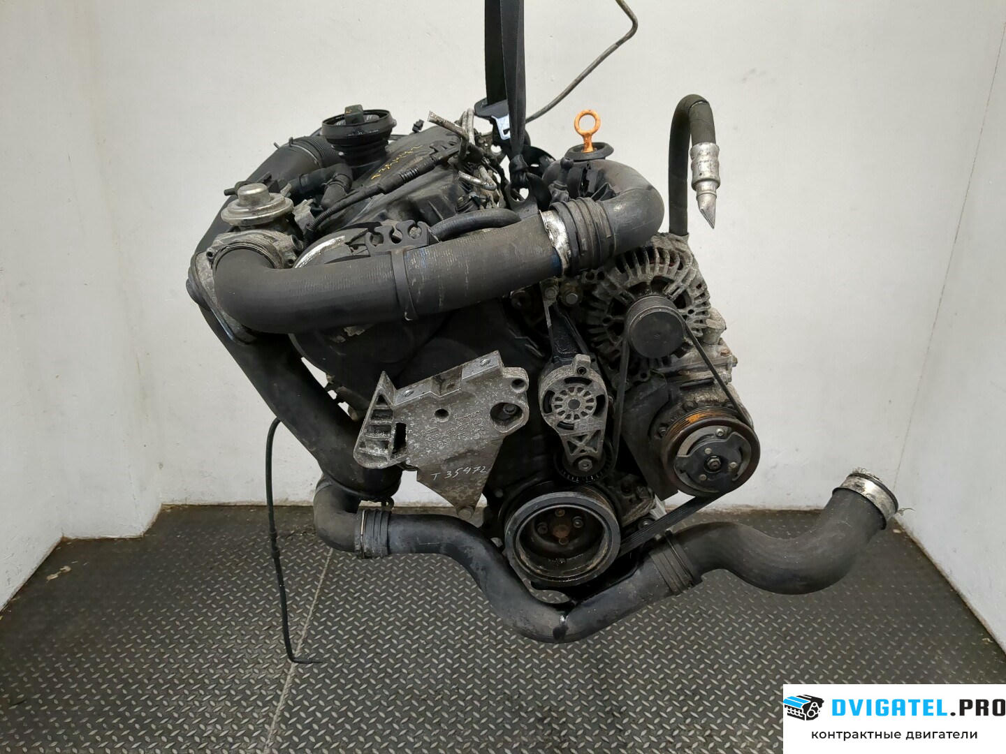 Двигатель Volkswagen Golf 5 2003 - 2009 BXE 1.9 л., Дизель, TDI, артикул 8640518