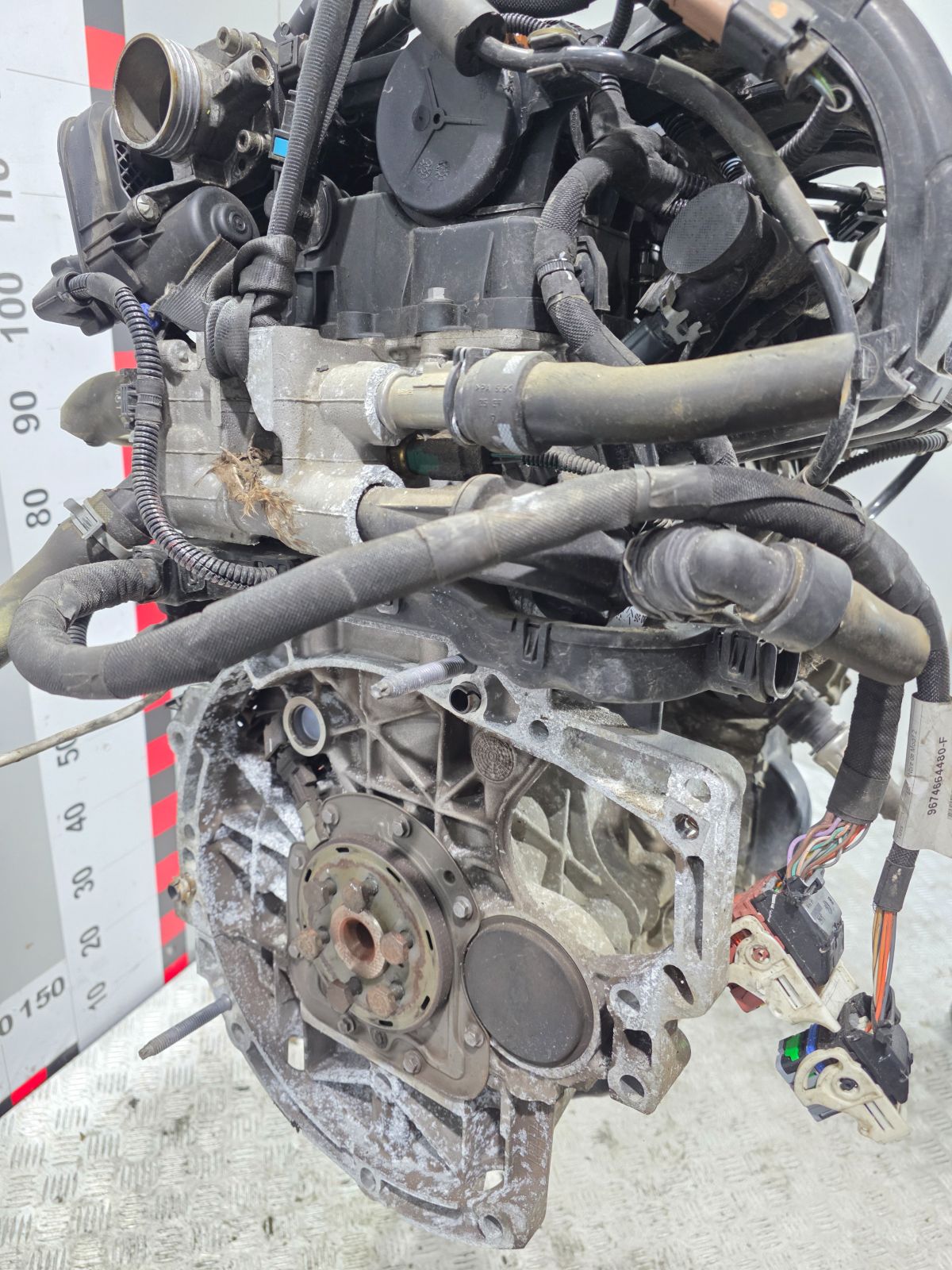 Двигатель HM01 Peugeot 208 1.2 Бензин