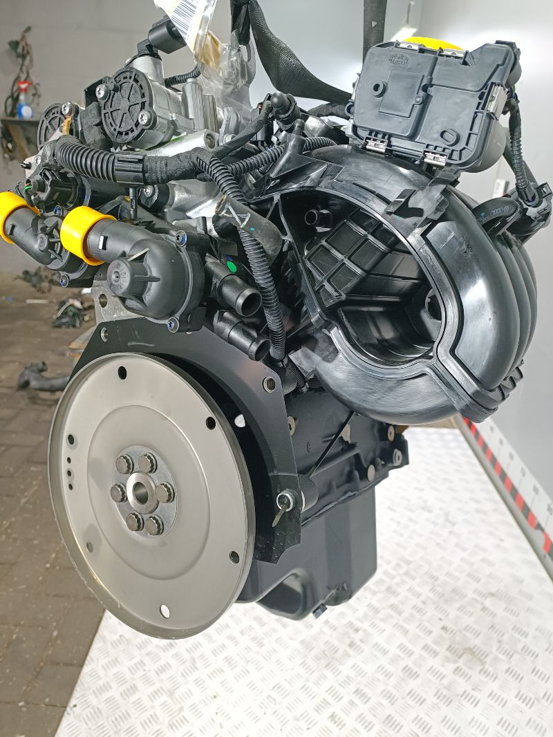 Двигатель CLR Volkswagen Polo 5 1.6 Бензин