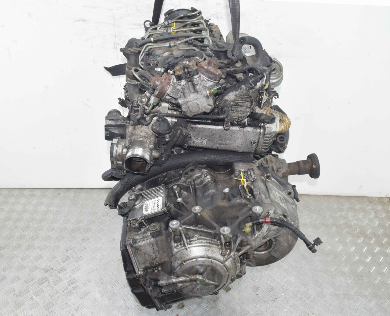 Двигатель D5244T10 Volvo XC60 1 2.4 Дизель