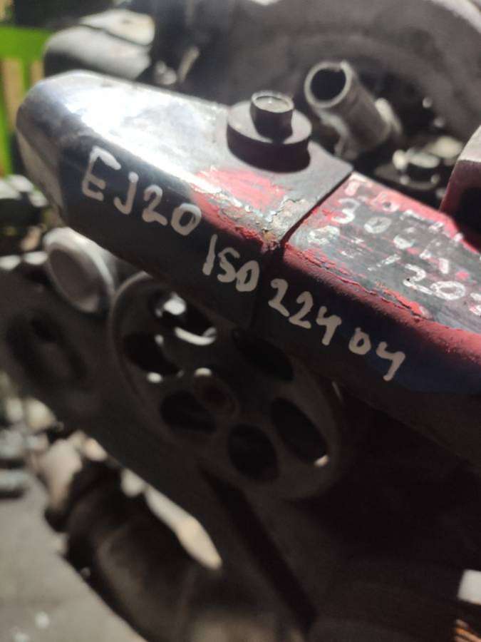 Двигатель ej20 Subaru Legacy 4 2.0 Бензин