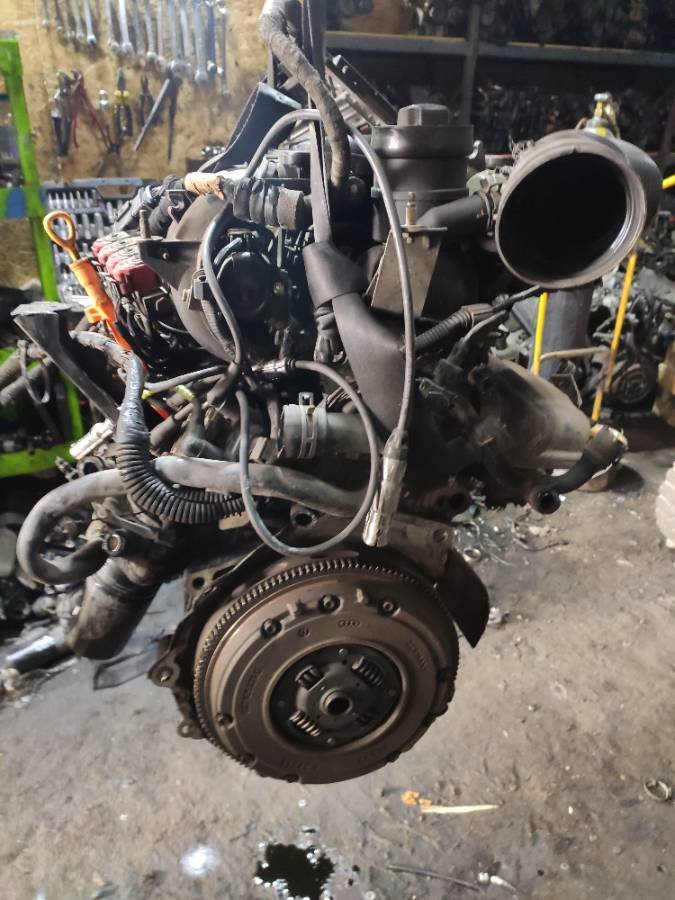 Двигатель AKL Volkswagen Golf 4 1.6 Бензин
