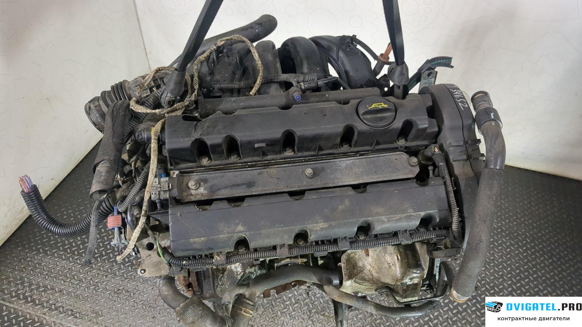 Двигатель Citroen C8 2002 - 2008 RFJ 2 л., Бензин, Инжектор, артикул 8870306