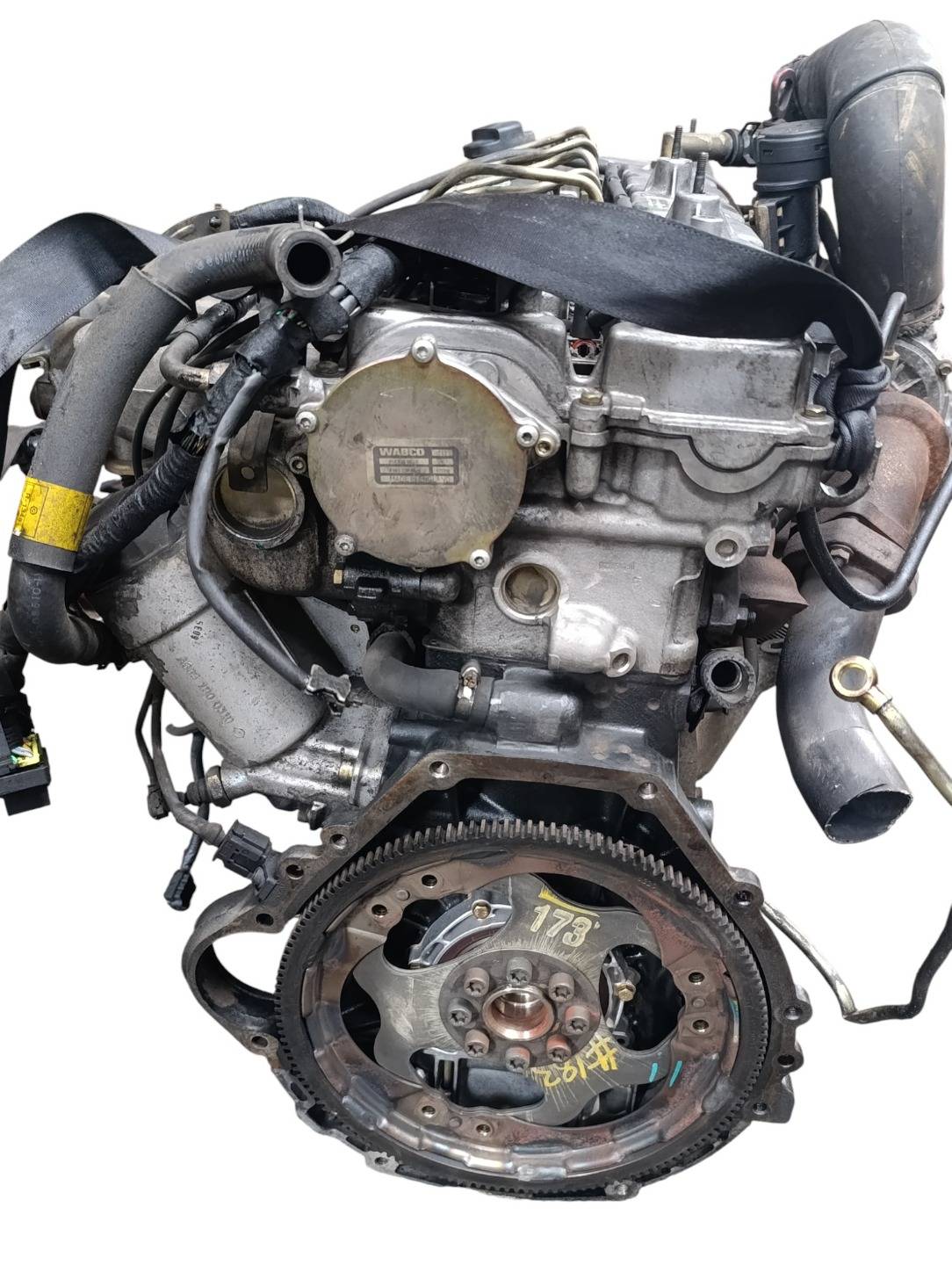 Двигатель A665925 SsangYong Rexton 1 2.7 Дизель
