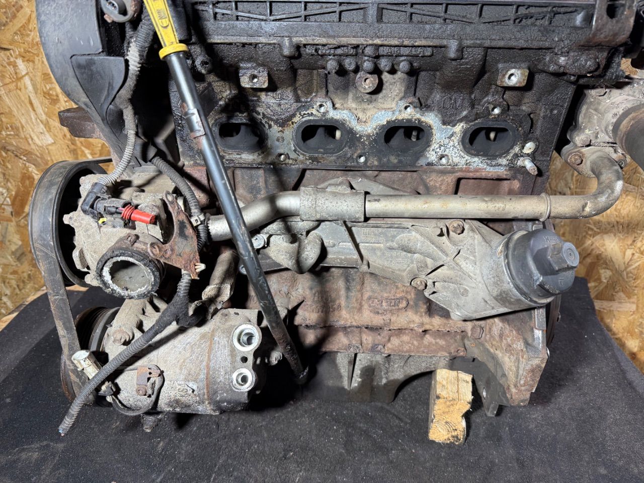 Двигатель A16XER Opel Astra H 1.6 Бензин