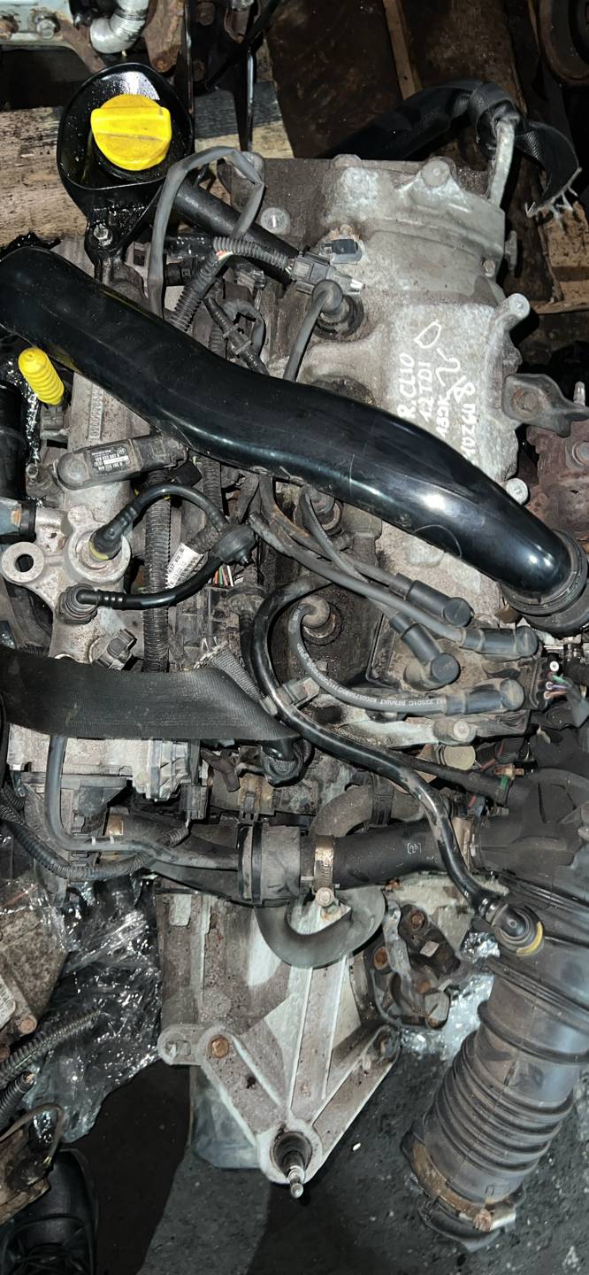 Двигатель D4FH786 Renault Clio 3 1.2 Бензин