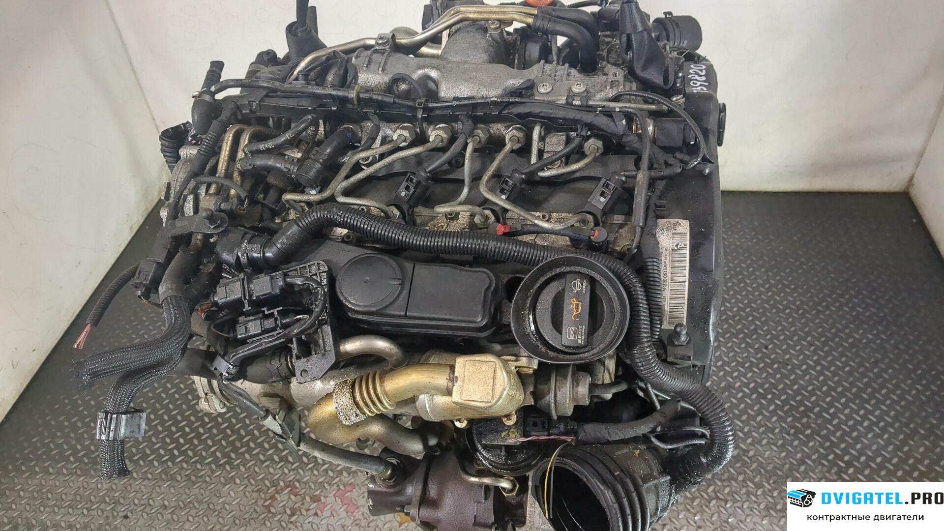 Двигатель Seat Exeo CAHA 2 л., Дизель, TDI, артикул 8890571