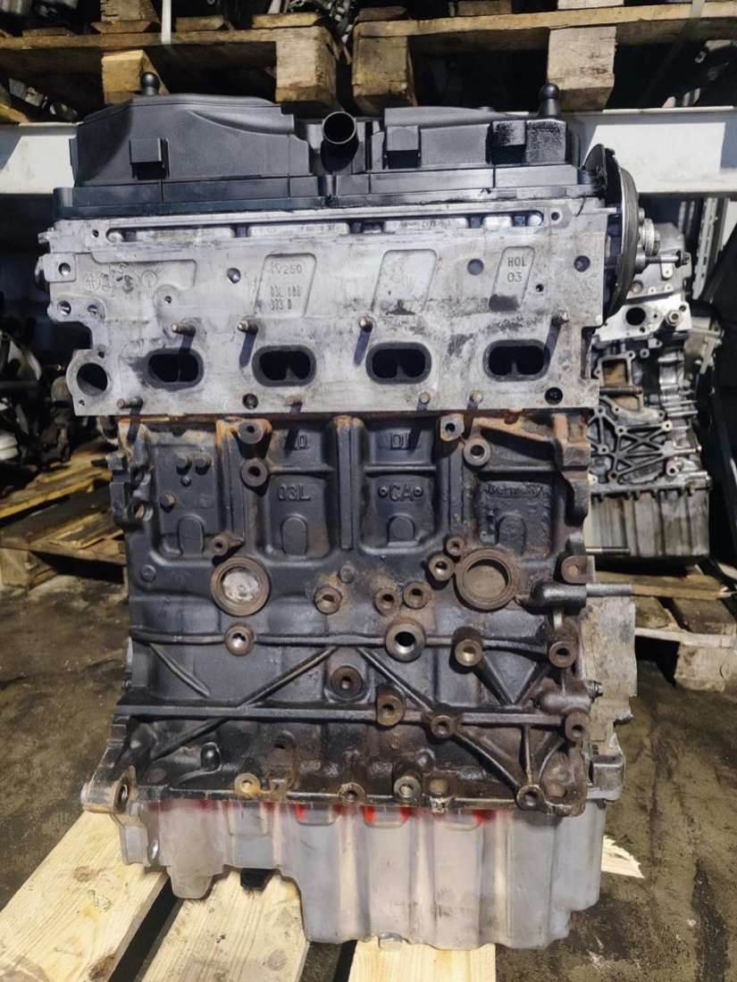 Двигатель CAA Volkswagen Caravelle T5 restailing 2.0 Дизель