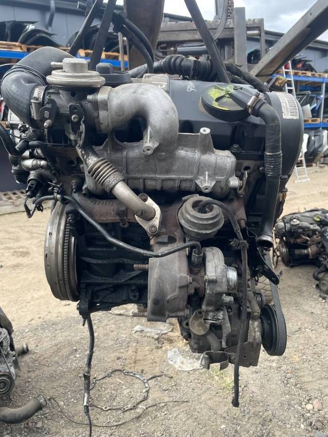Двигатель AVB Volkswagen Passat B5 1.9 Дизель