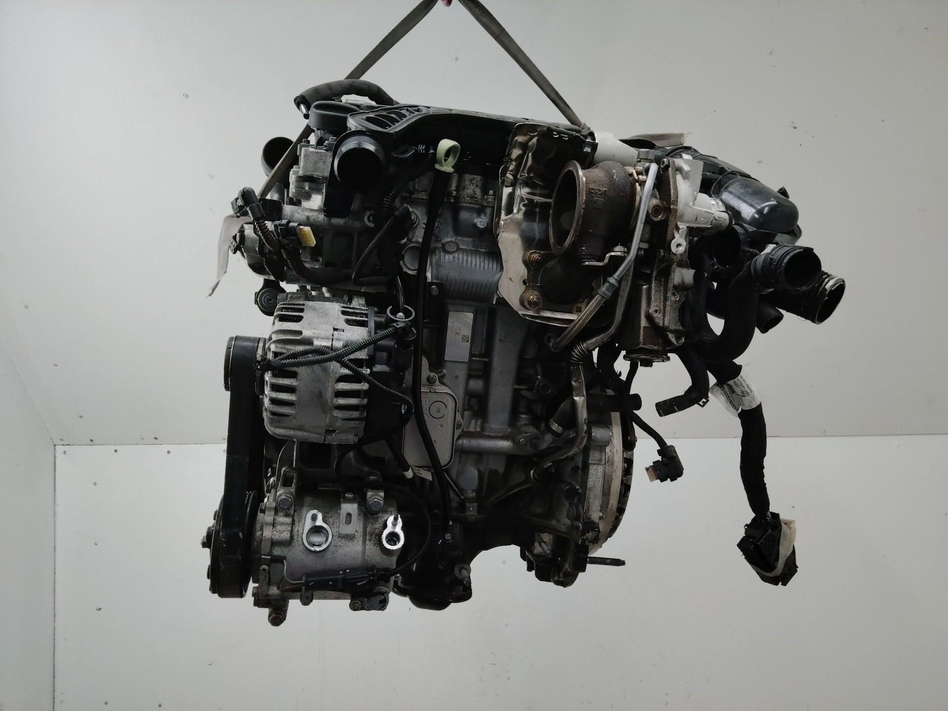 Двигатель PSA Peugeot 208 1.2 Бензин