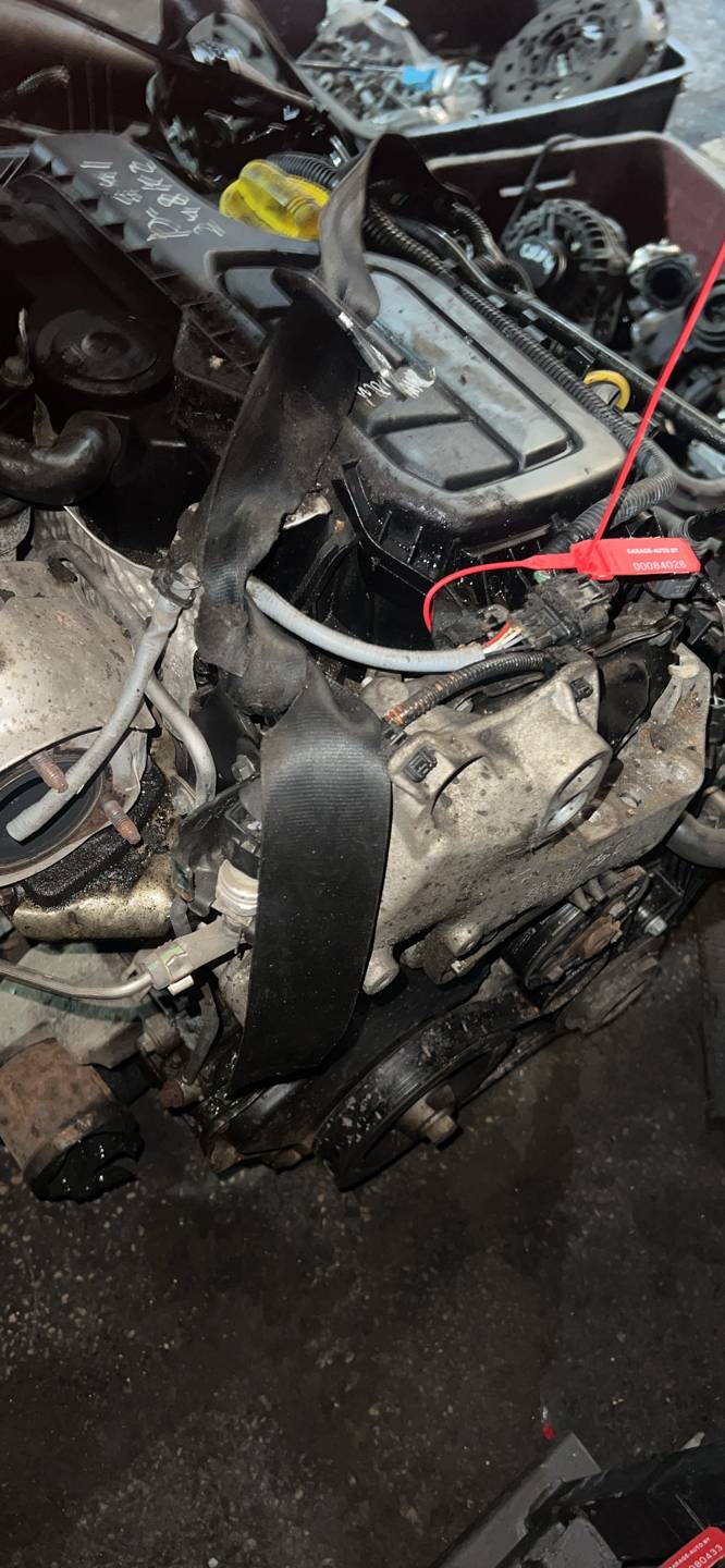 Двигатель R9M414 Renault Megane 3 1.6 Дизель