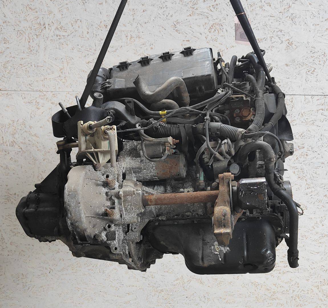 Двигатель 9HX Citroen C4 1 1.6 Дизель