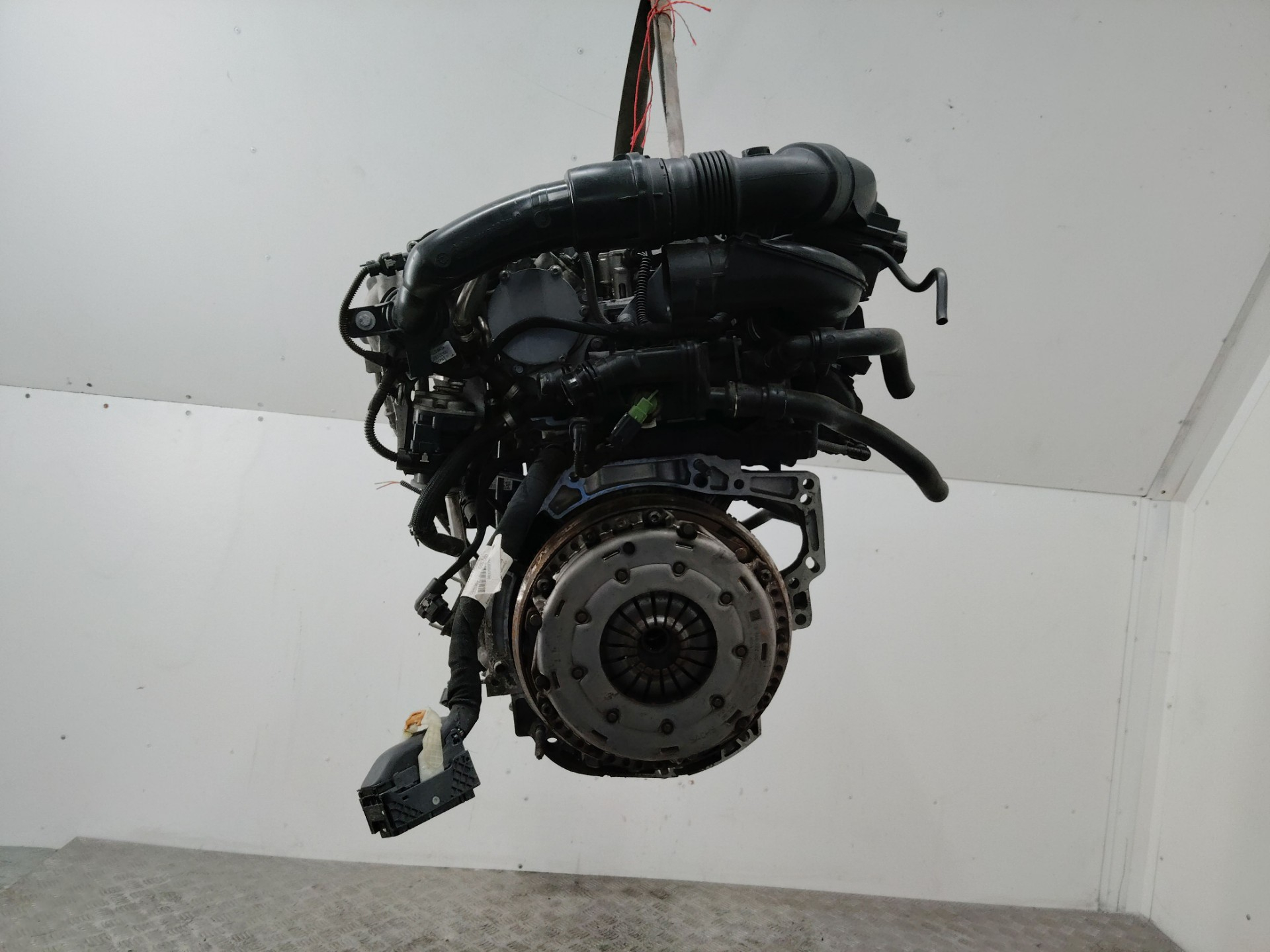 Двигатель PSA Peugeot 308 2 1.2 Бензин