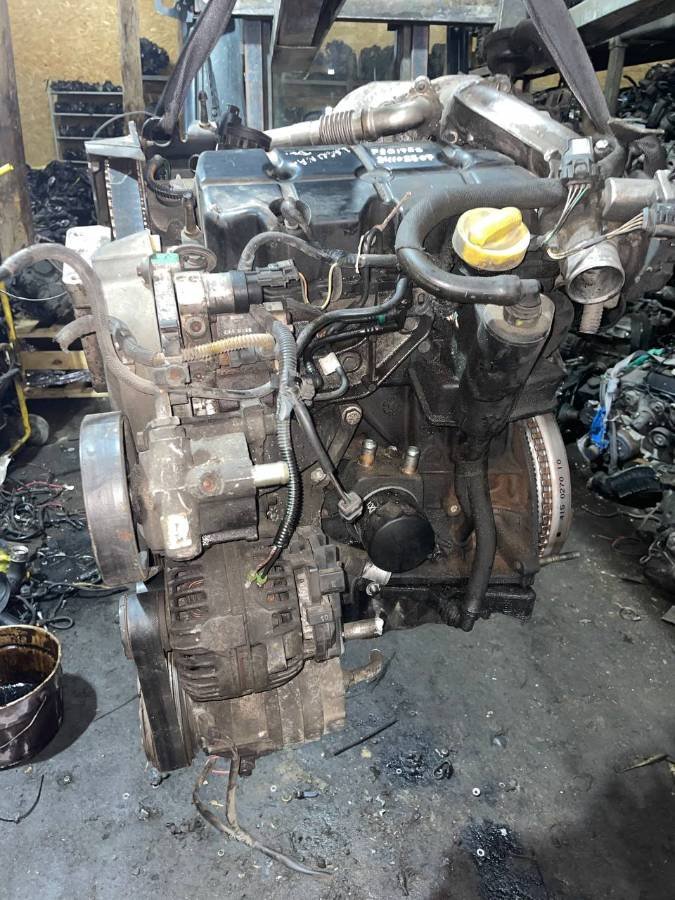 Двигатель F9Q1758 Renault Laguna 2 1.9 Дизель