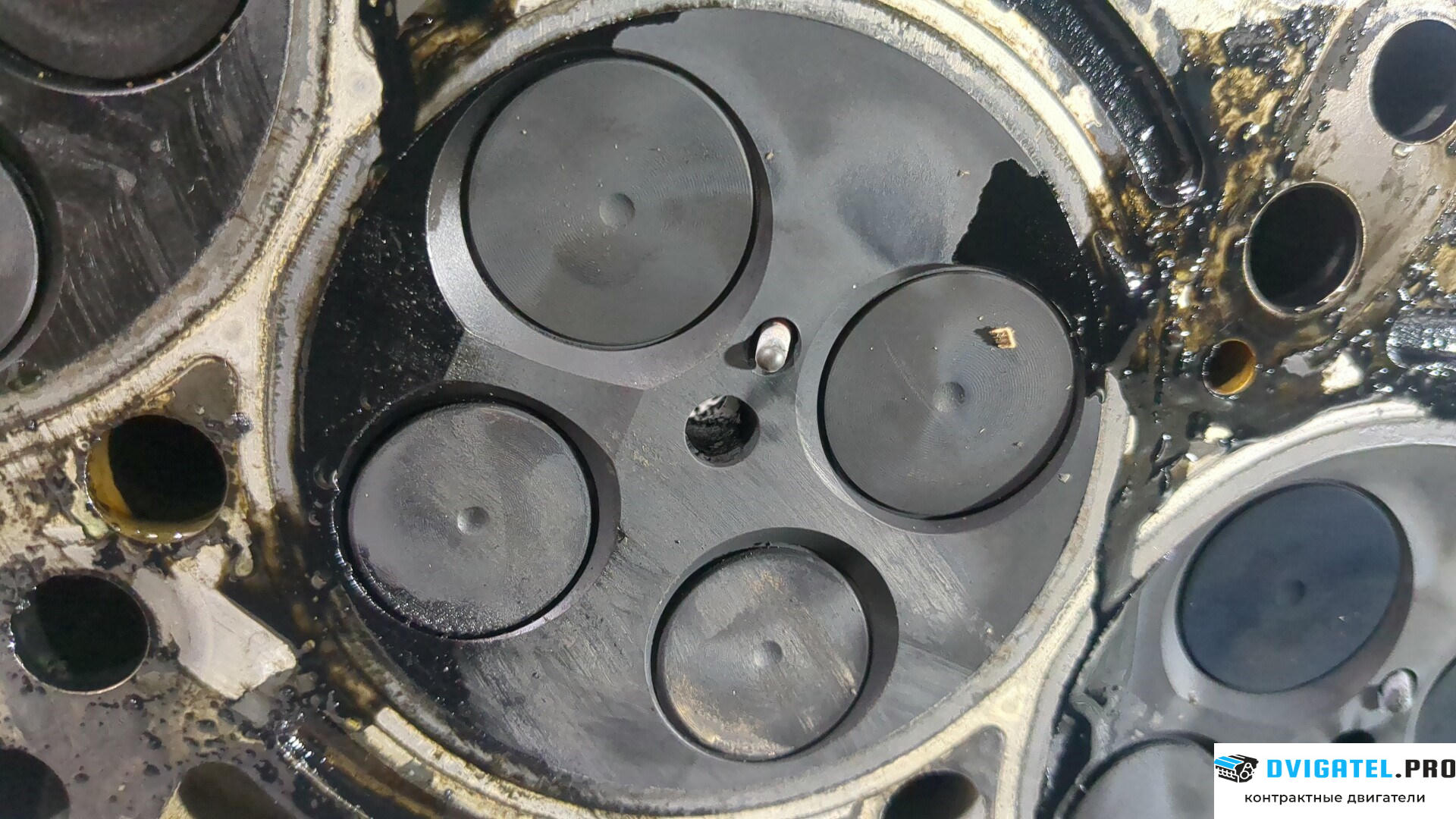 Головка блока цилиндров (ГБЦ) Mercedes C W204 2007 - 2013 OM 651.911 2.1 л., Дизель, CDI, артикул 8935557