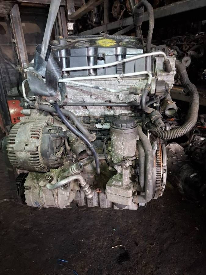 Двигатель BLS Volkswagen Passat B6 1.9 Дизель