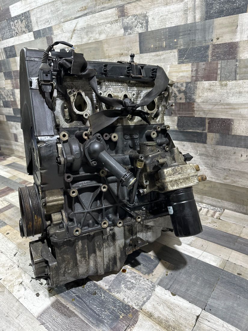 Двигатель AZM Volkswagen Passat B5 2.0 Бензин