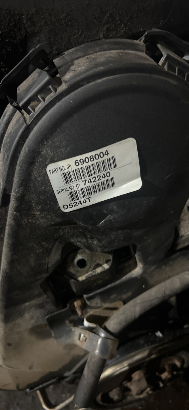 Двигатель D5244T10 Volvo V70 3 2.4 Дизель