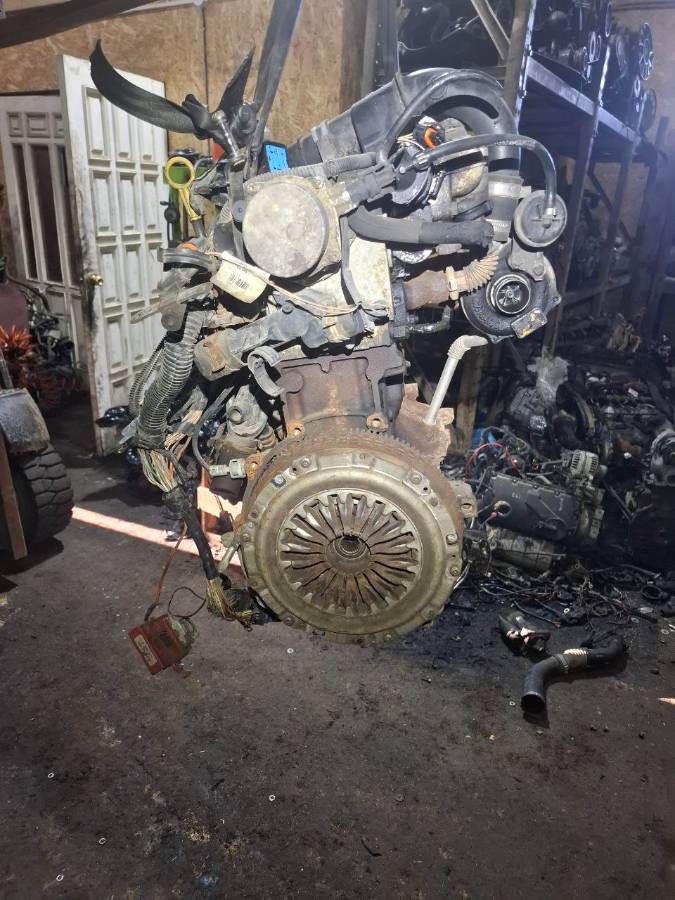 Двигатель K9K Renault Megane 2 1.5 Дизель