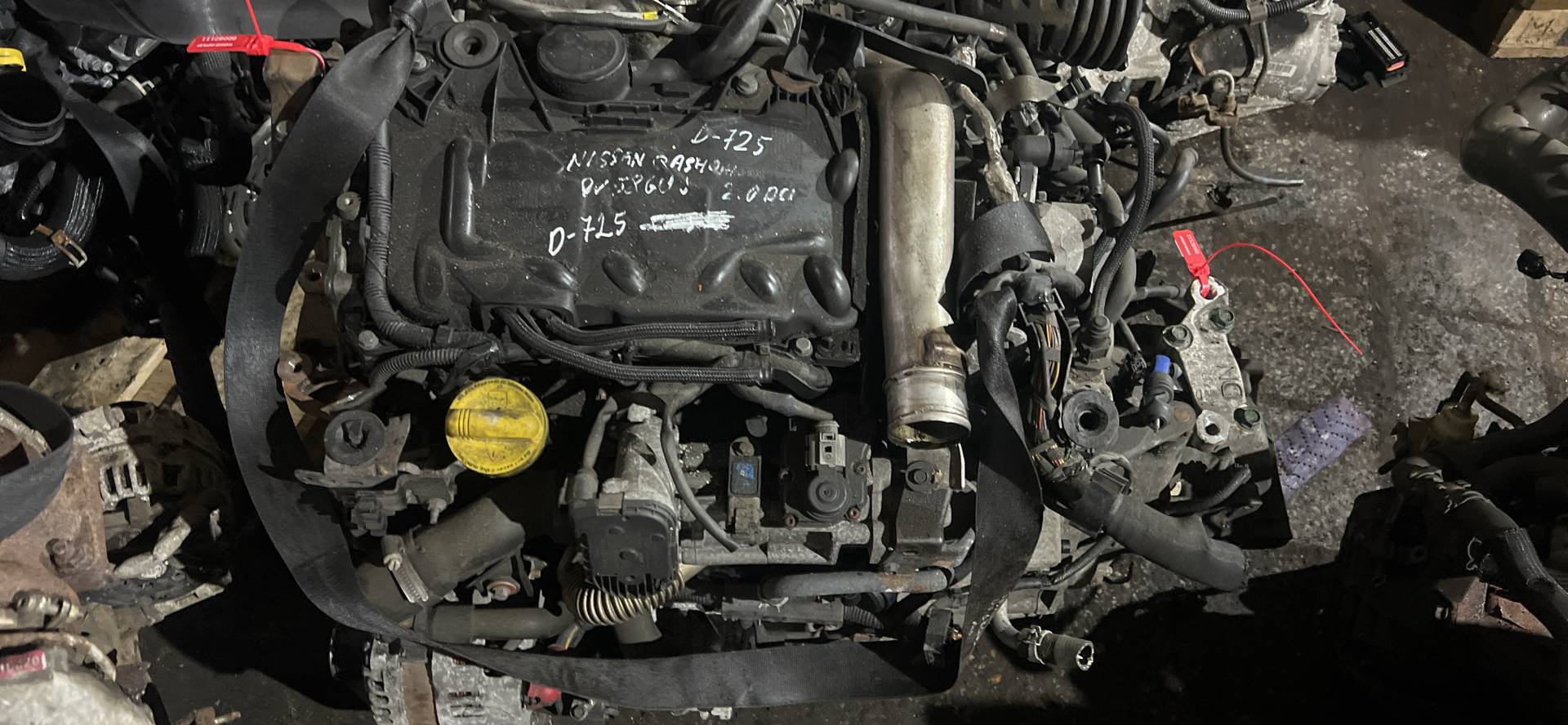 Двигатель M9R832 Nissan Qashqai 1 2.0 Дизель