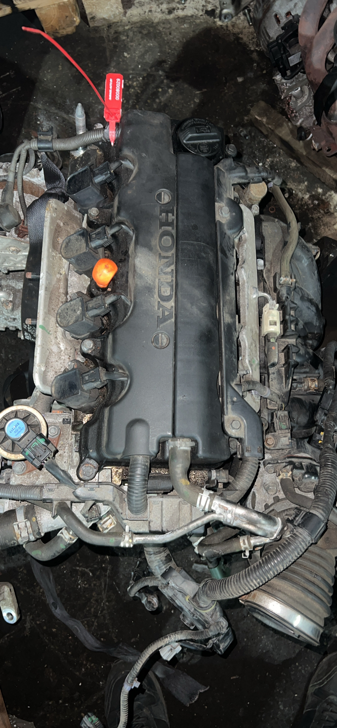 Двигатель R18Z4 Honda Civic 9 1.8 Бензин