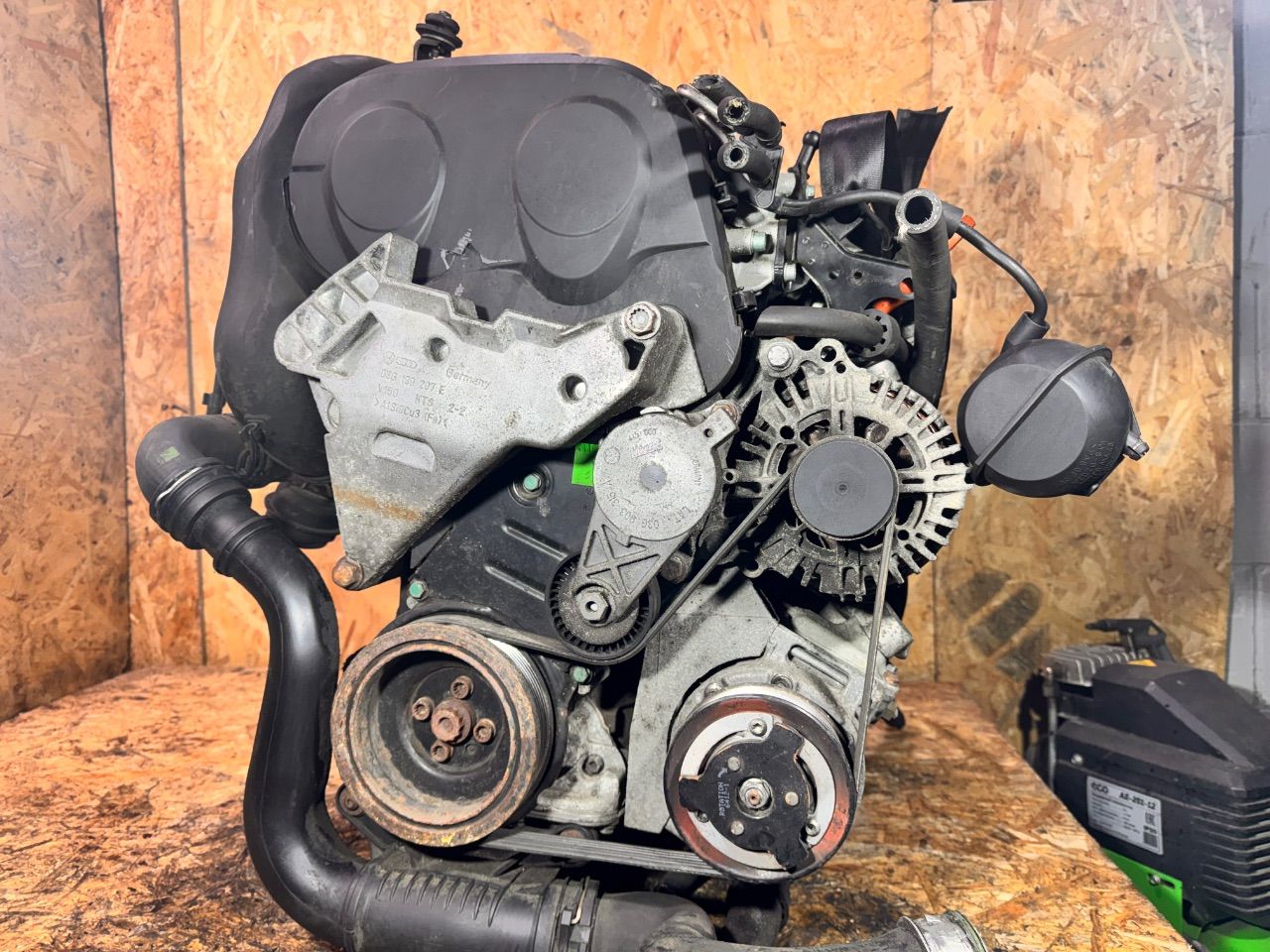 Двигатель BKD Audi A3 8P (S3,RS3) 2.0 Дизель