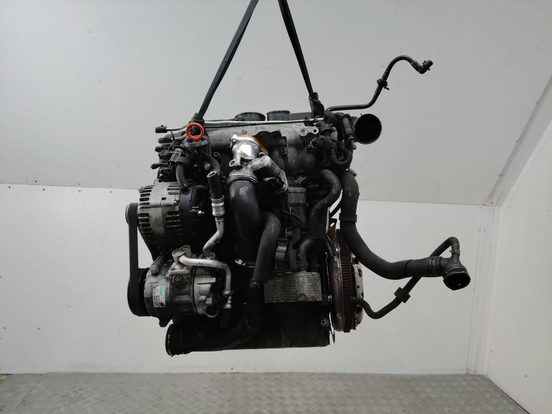 Двигатель BMN Seat Leon 2 2.0 Дизель