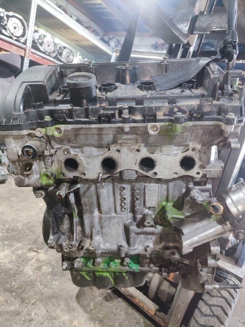 Двигатель 5 F01 Peugeot S50 1.6 Бензин