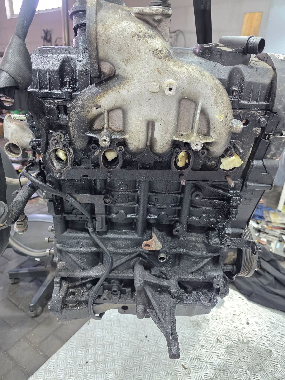 Двигатель BVK Volkswagen Sharan 1 restailing 1.9 Дизель
