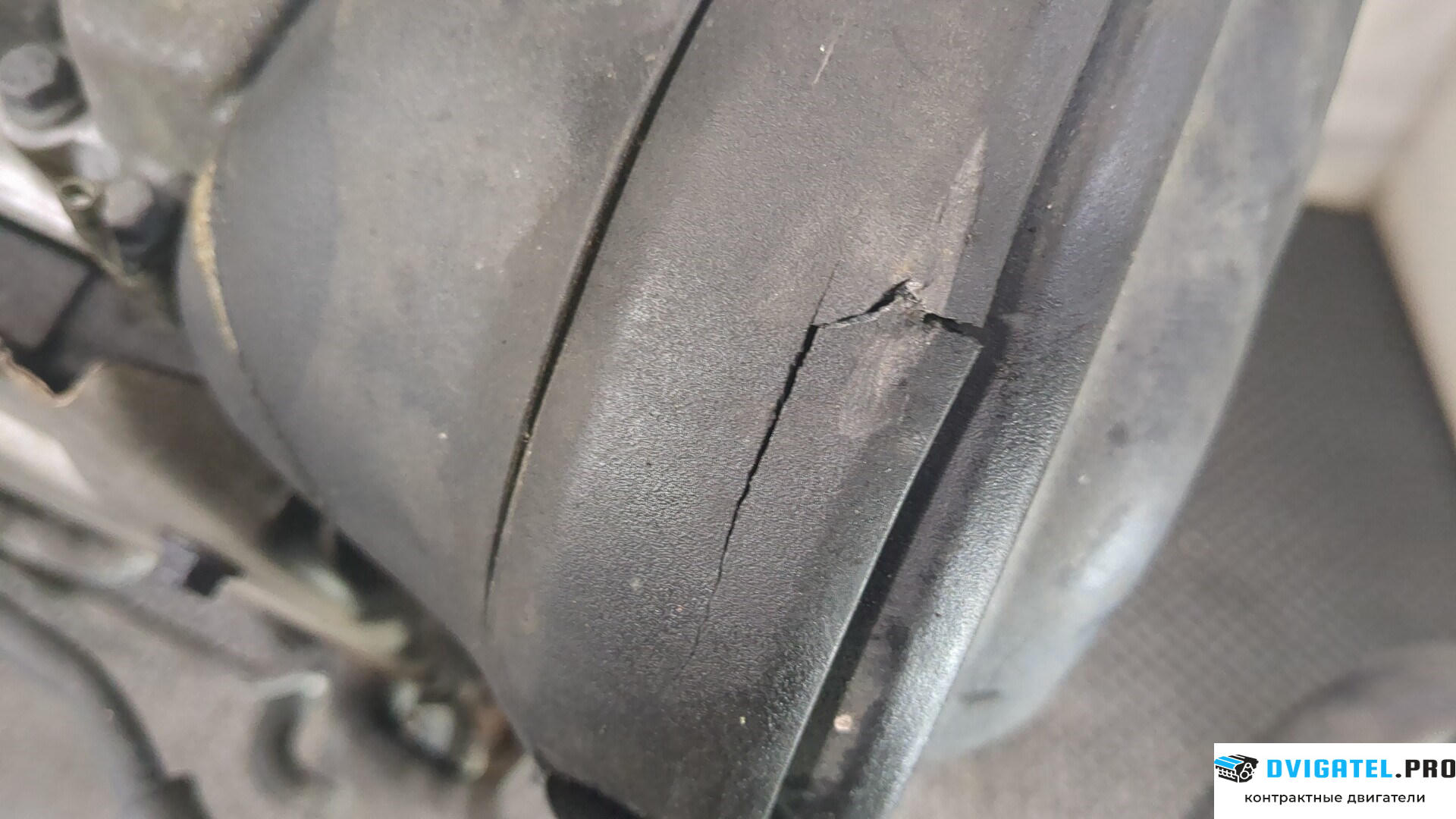 Двигатель Volvo V70 2001 - 2008 B5234T3 2.3 л., Бензин, Турбо-инжектор, артикул 8817115