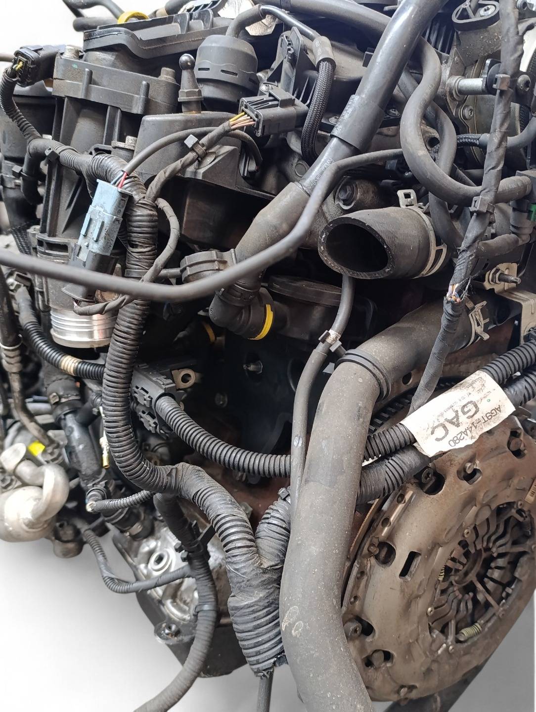 Двигатель D4204T Volvo S40 2 2.0 Дизель