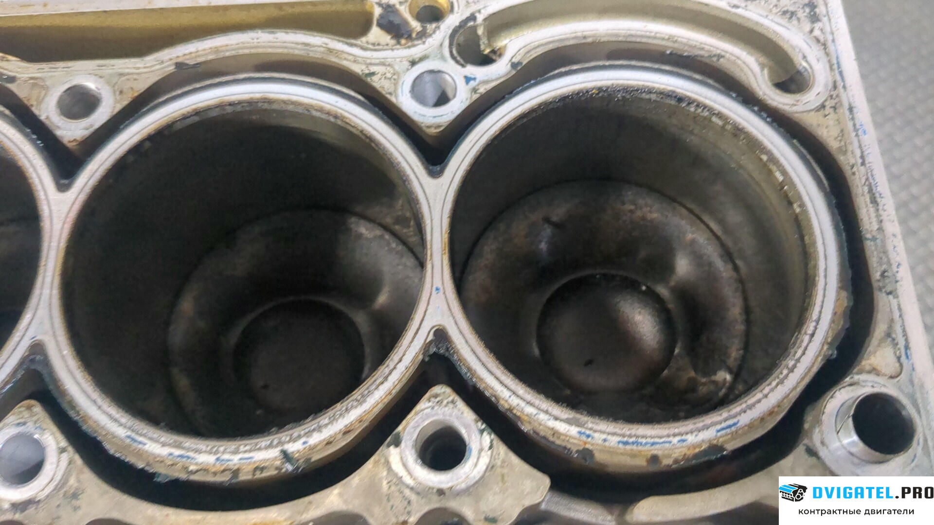 Шорт блок (Блок цилиндров) Skoda Octavia A5 2004 - 2008 BLF 1.6 л., Бензин, FSI, артикул 9009966
