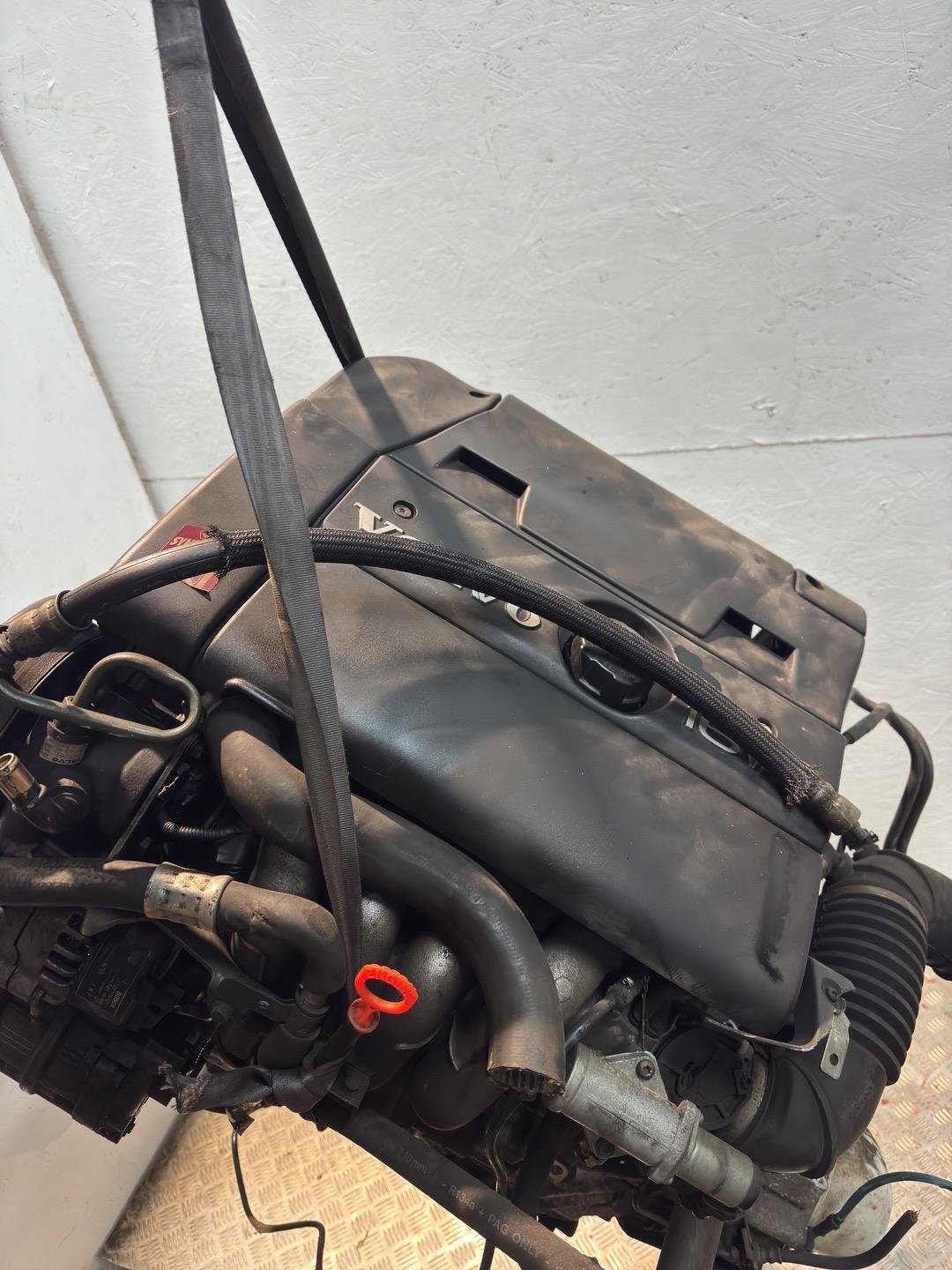 Двигатель B4184S Volvo V40 1 1.8 Бензин
