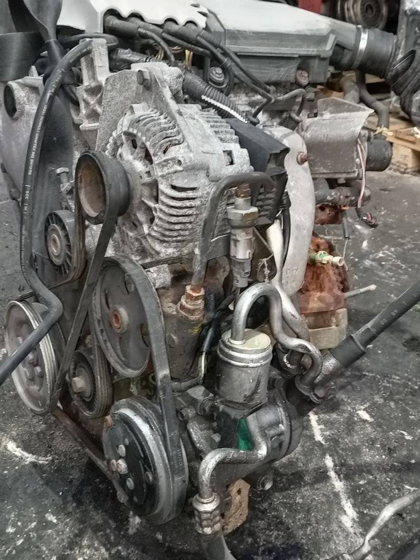 Двигатель K7MF744 Renault Clio 2