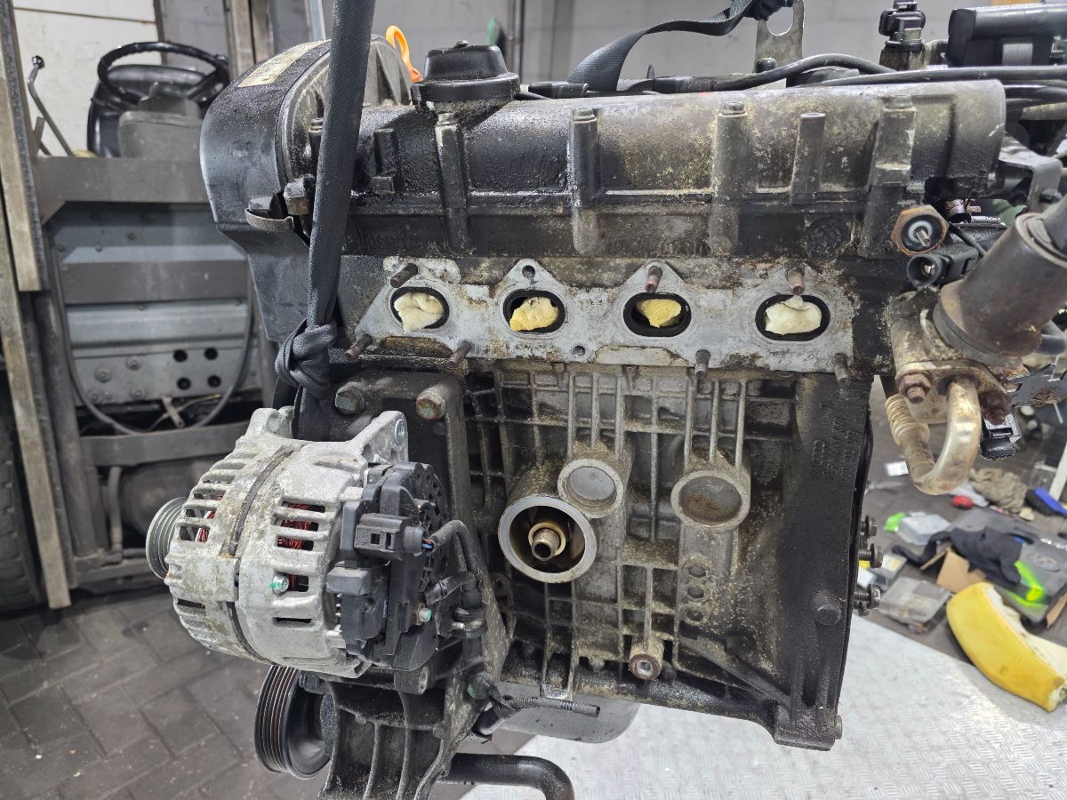 Двигатель APE Volkswagen Polo 4 1.4 Бензин