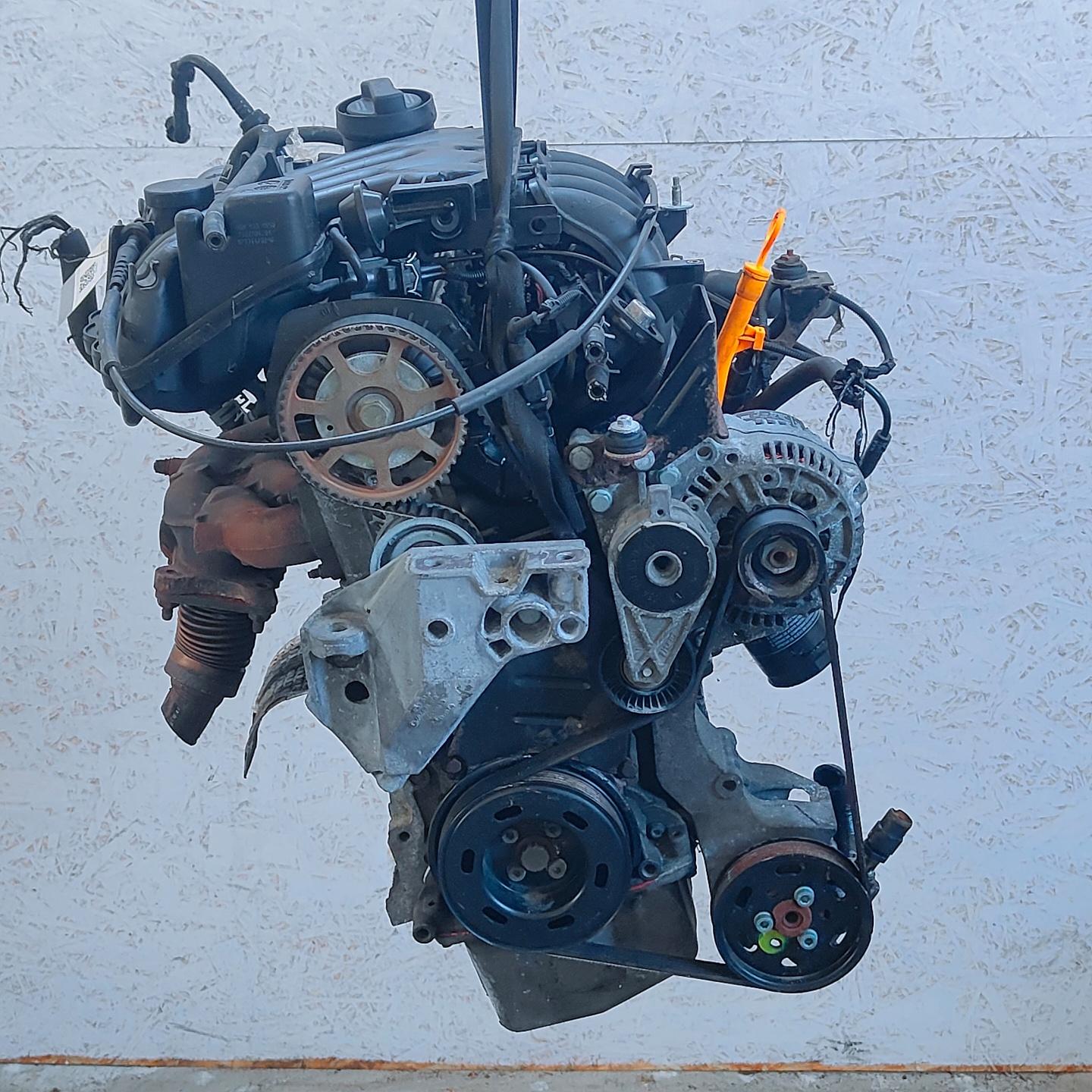 Двигатель AKL Volkswagen Golf 4 1.6 Бензин