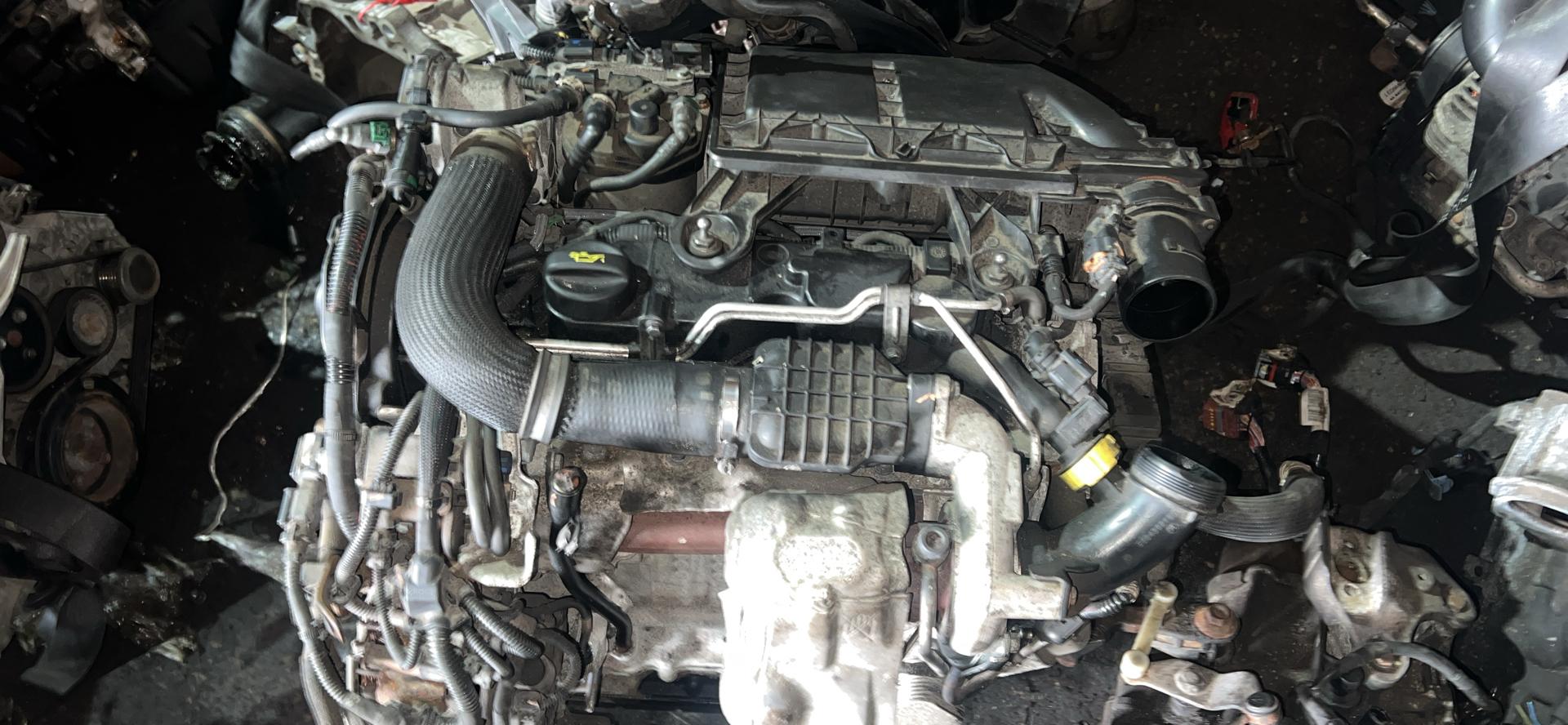 Двигатель 8H01 Peugeot 208 1.4 Дизель