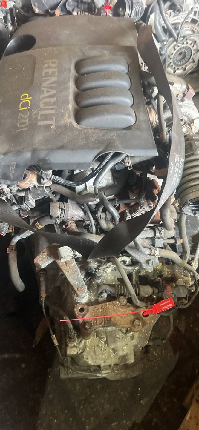 Двигатель M9RG832 Renault Koleos 2.0 Дизель