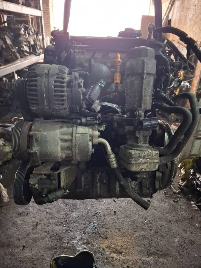 Двигатель AXR Volkswagen Golf 4
