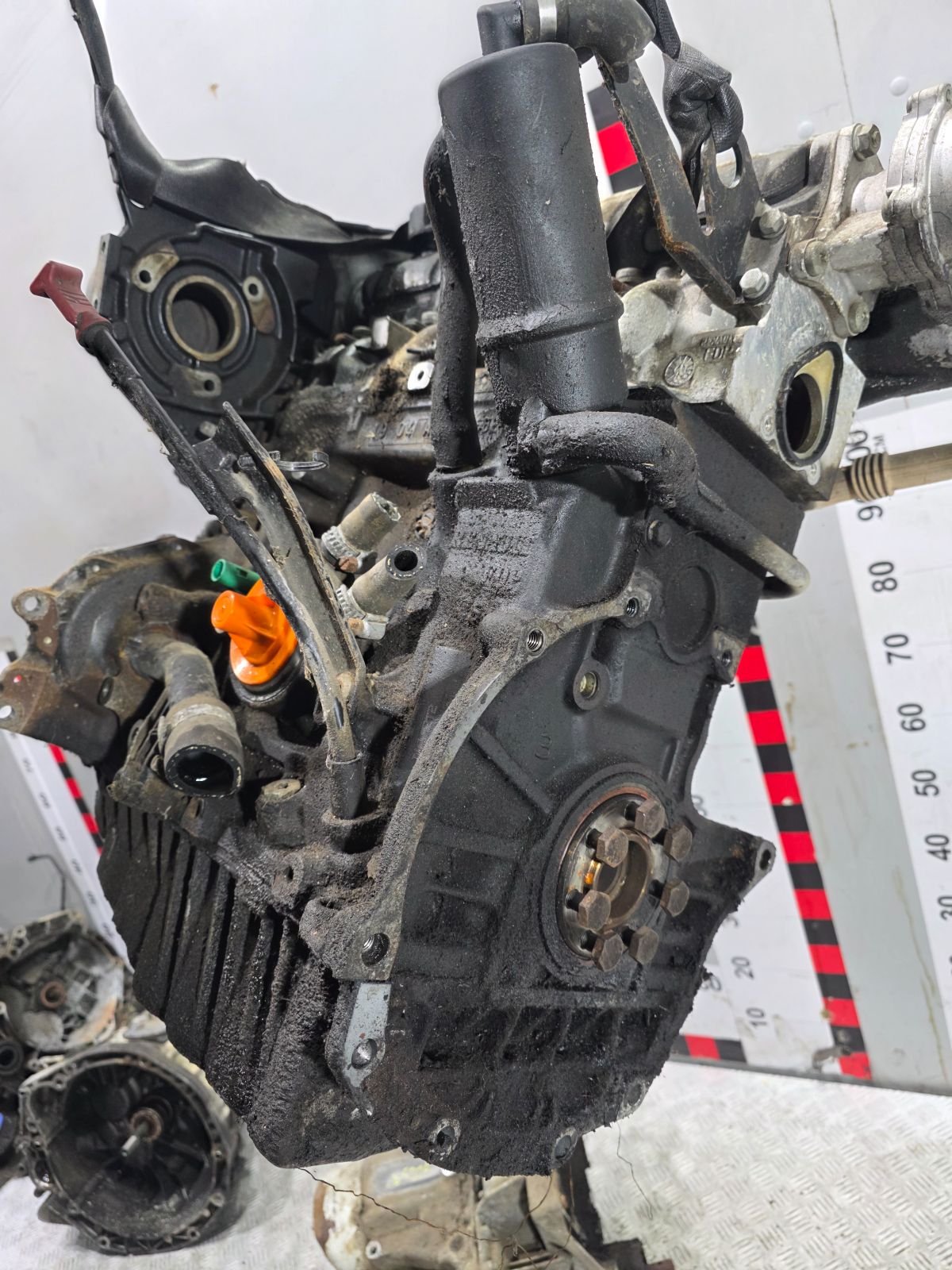 Двигатель D4192T2 Volvo V40 1 1.9 Дизель